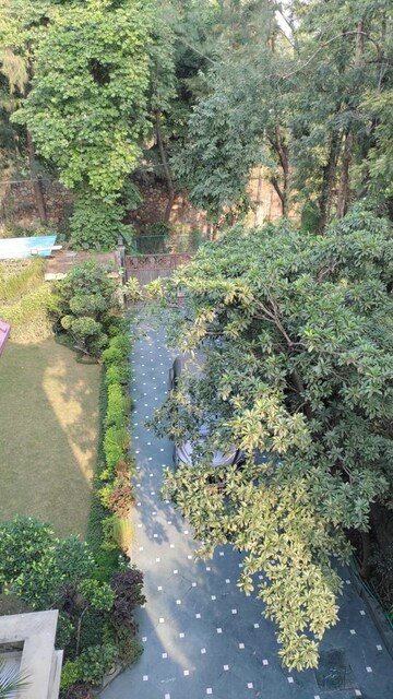 5 BHK Villa – Garden View at West End Colony - for Sale