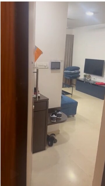 Team Area in 2.5 BHK Apartment at Kalpataru Aura, Ghatkopar West – for Rent