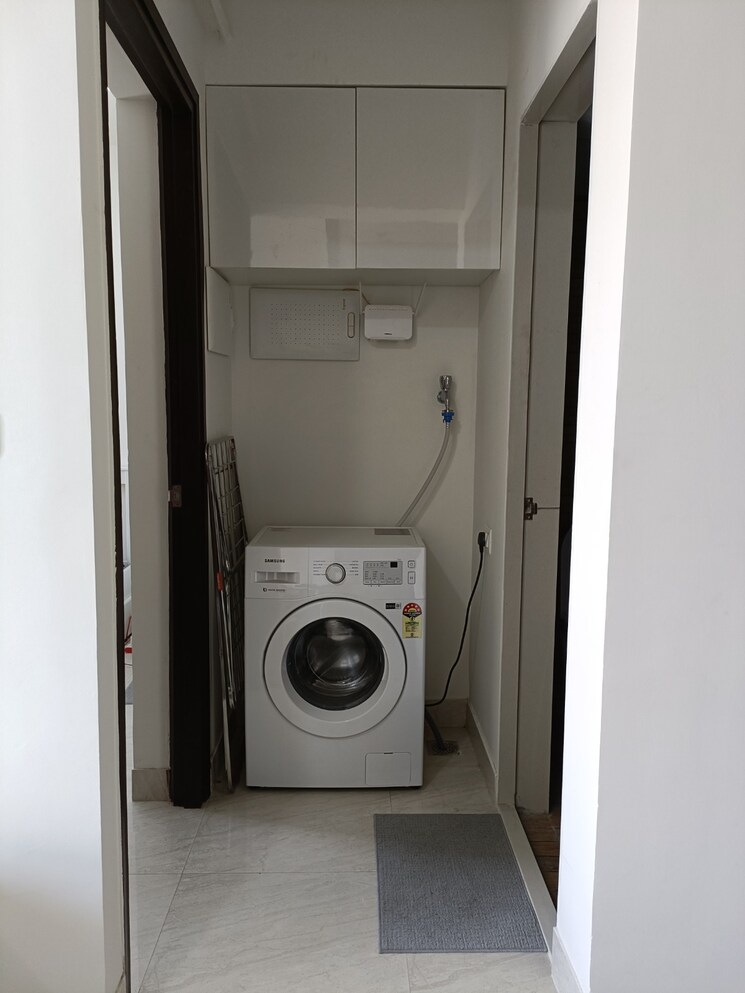 Bathroom, lodha-crown-quality-homes 1 RK 320 Sq.Ft. Apartment In Majiwada Thane 9109957