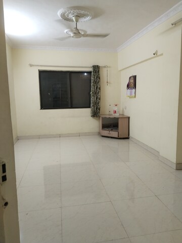 Room in 1 BHK Apartment at Mittal Atria, Dhanori – for Rent