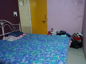 Room in 1 BHK Apartment at Santacruz East – for Rent