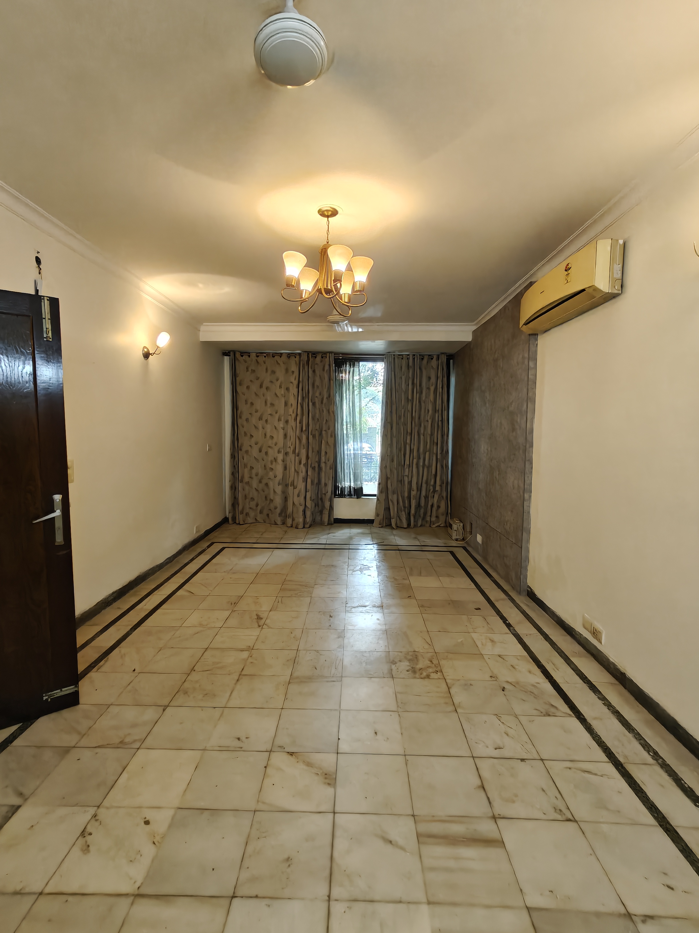 2.5 BHK Independent House For Rent in Super Mart 1