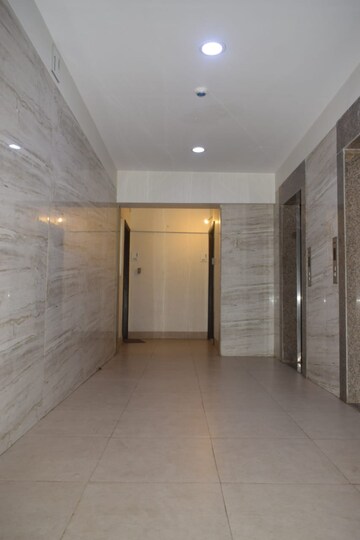 Room in 1 BHK Apartment at Omkar Meridia, Kurla West – for Rent