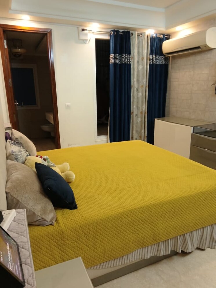 Bedroom, greater kailash i 3 Bedroom 2500 Sq.Ft. Builder Floor In Greater Kailash I Delhi 9110006