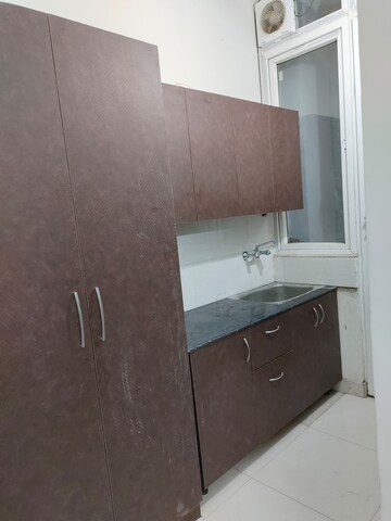 Bathroom in 1 RK Builder Floor at Vipul World Floors, Sector 48 – for Rent