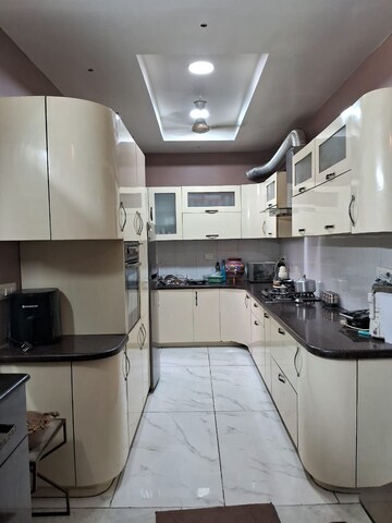 Kitchen in 3 BHK Builder Floor at Uppal Southend, Sector 49 – for Rent