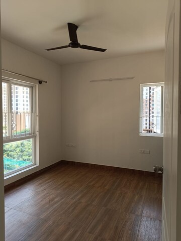 Room in 3 BHK Apartment at Brigade El Dorado, Bagaluru – for Rent