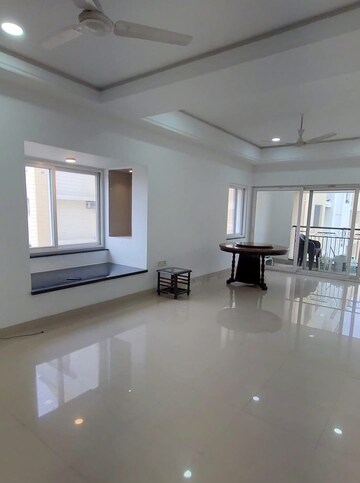 4 BHK Apartment For Rent in Hill Ridge Springs, Gachibowli