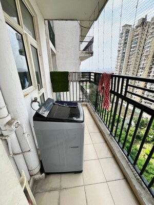 2.5 BHK Apartment For Sale in Panchsheel Wellington, Dundahera