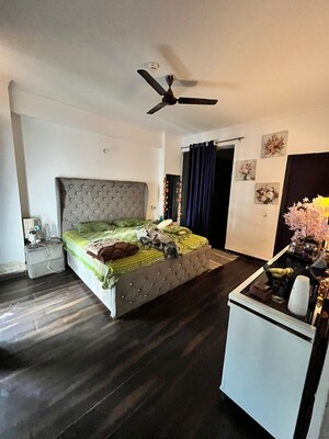 Bedroom in 2.5 BHK Apartment at Panchsheel Wellington, Dundahera – for Sale