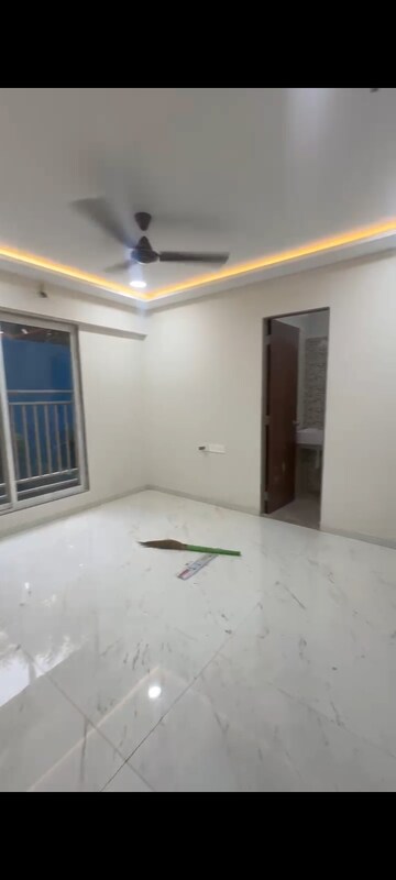 Room in 2 BHK Apartment at HS Samarpan, Ghatkopar East – for Rent