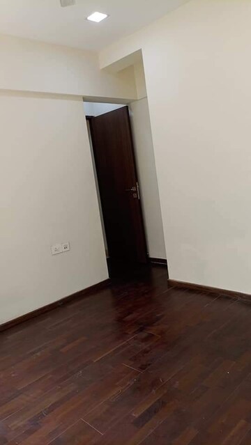 Room in 2 BHK Apartment at Omkar Meridia, Kurla West – for Rent