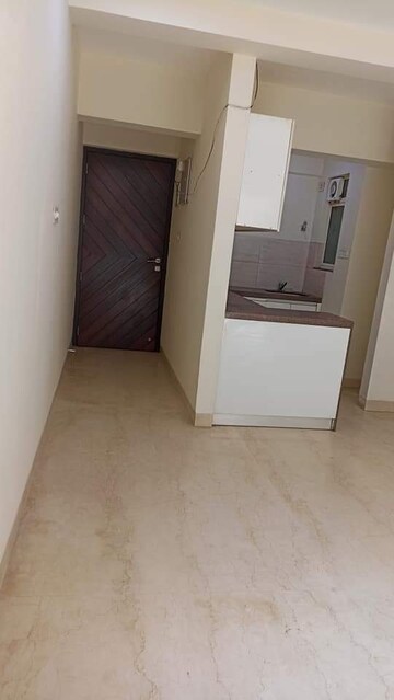 Room in 2 BHK Apartment at Omkar Meridia, Kurla West – for Rent