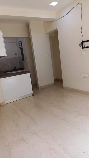 Room in 2 BHK Apartment at Omkar Meridia, Kurla West – for Rent