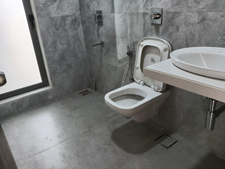 Bathroom, rna-continental 3 Bedroom 1046 Sq.Ft. Apartment In Chembur Mumbai 9110192