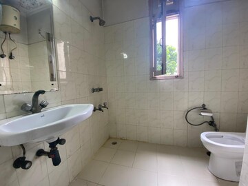 Bathroom in 3 BHK Independent House at Sector 52 – for Rent