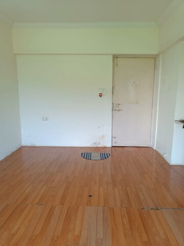Room in 1 BHK Apartment at Royal Palms Garden View, Goregaon East – for Rent