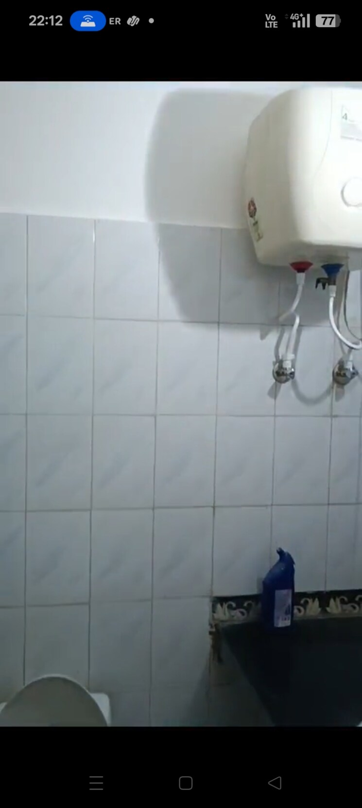 Bathroom, sector 52 3 Bedroom 1250 Sq.Ft. Builder Floor In Sector 52 Noida 9110258