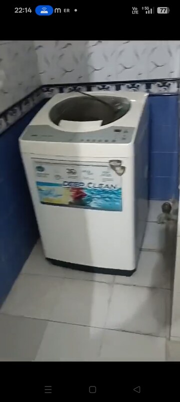 Furnished Amenities in 3 BHK Builder Floor at Sector 52 – for Rent