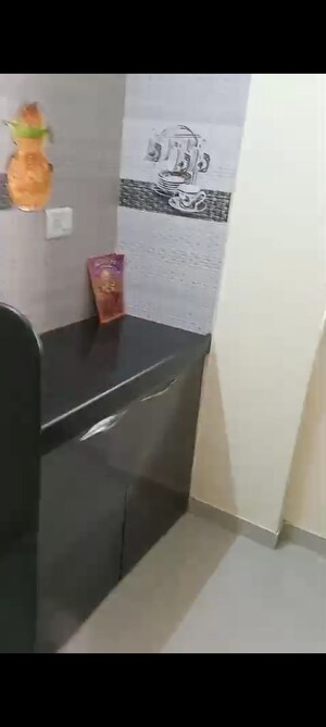 Furnished Amenities in 1.5 BHK Apartment at Kurla East – for Sale