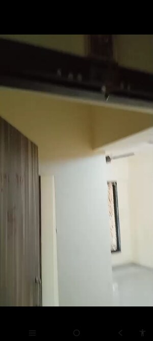 Room in 1.5 BHK Apartment at Kurla East – for Sale