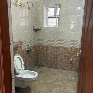 Bathroom in 3 BHK Apartment at Elegant Pride Cooke Town, Cooke Town – for Rent