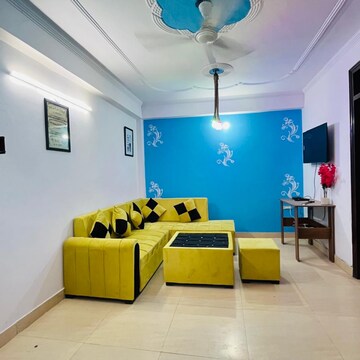Living Room in 2 BHK Apartment at South Delhi – for Rent