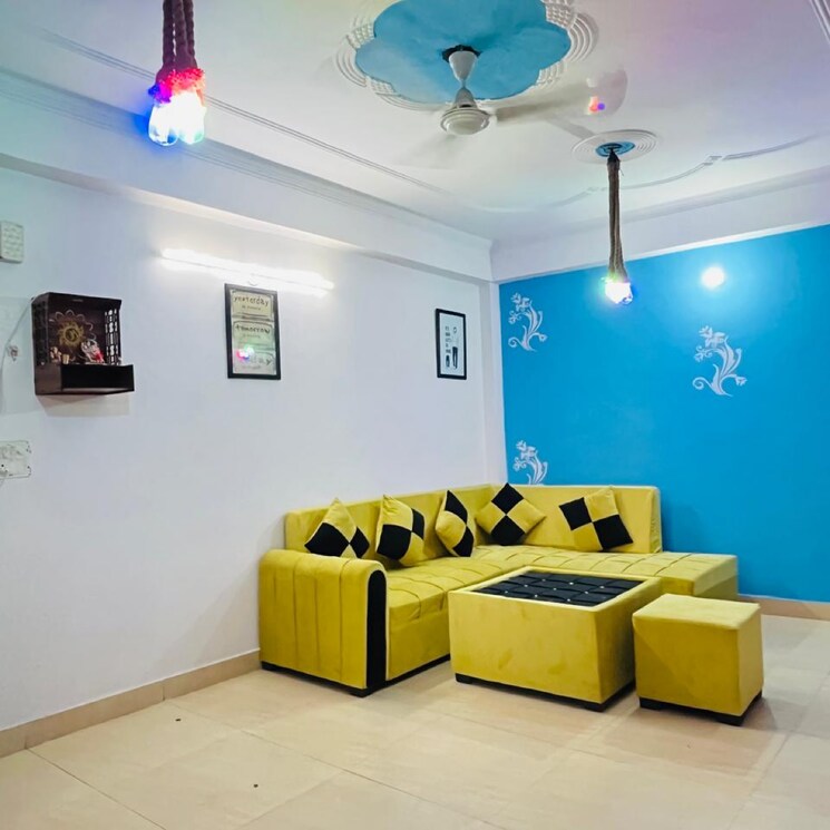 Living Room, south delhi 2 Bedroom 100 Sq.Ft. Apartment In South Delhi Delhi 9110308