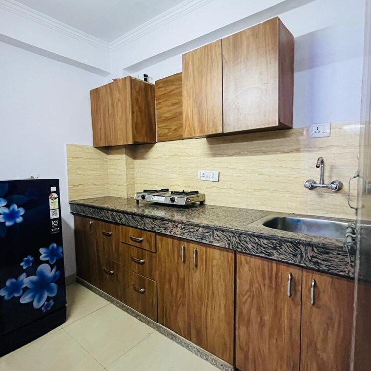 Kitchen, south delhi 2 Bedroom 100 Sq.Ft. Apartment In South Delhi Delhi 9110308