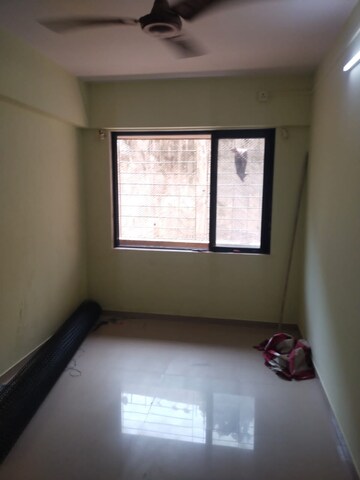 Room in 1 BHK Apartment at Equinox Business Park, Kurla West – for Rent