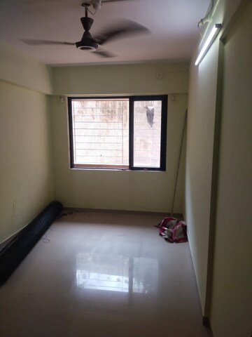 Room in 1 BHK Apartment at Equinox Business Park, Kurla West – for Rent