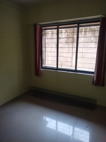 Room in 1 BHK Apartment at Equinox Business Park, Kurla West – for Rent