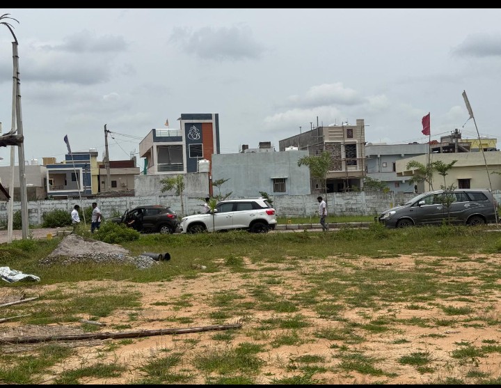 Plot For Sale in Dreem Homes 