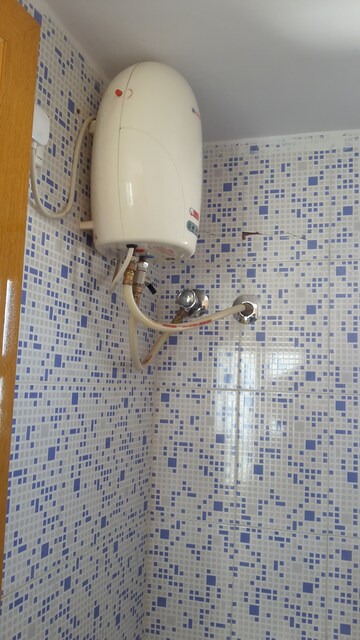 Bathroom in 1 BHK Independent House at Rt Nagar – for Rent