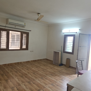 Room in 3 BHK Apartment at Patels Golf Links, Yapral – for Sale