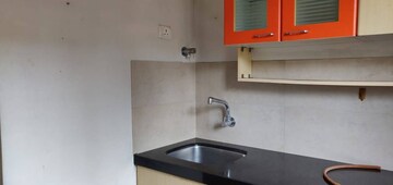 Furnished Amenities in 1.5 BHK Apartment at Om Niwas Ghatkopar, Ghatkopar East – for Rent