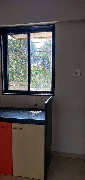Furnished Amenities in 1.5 BHK Apartment at Om Niwas Ghatkopar, Ghatkopar East – for Rent