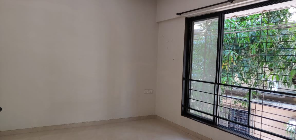 1.5 BHK + Study Room Apartment For Rent in Om Niwas Ghatkopar
