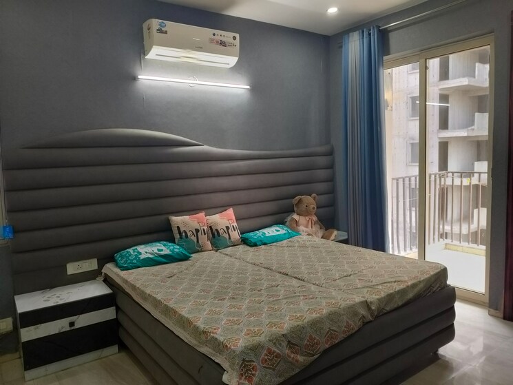 Bedroom, trishla-city 2 Bedroom 1350 Sq.Ft. Apartment In Patiala Road Zirakpur 9110413