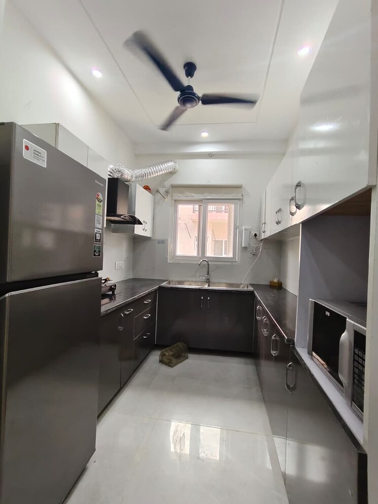 Kitchen, skynet-towers 3 Bedroom 1530 Sq.Ft. Builder Floor In Patiala Road Zirakpur 9110425