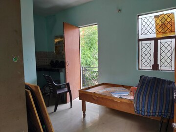 Bedroom in 1 RK Builder Floor at Saket – for Rent