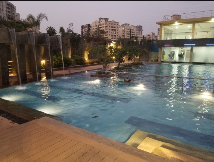 3 BHK + Servant Room 2025 Sq.Ft. Penthouse in Goel Ganga Platino