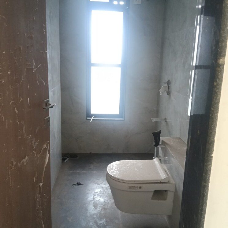 Bathroom, oxford-navrang-navkar 2 Bedroom 1010 Sq.Ft. Apartment In Goregaon West Mumbai 9110434