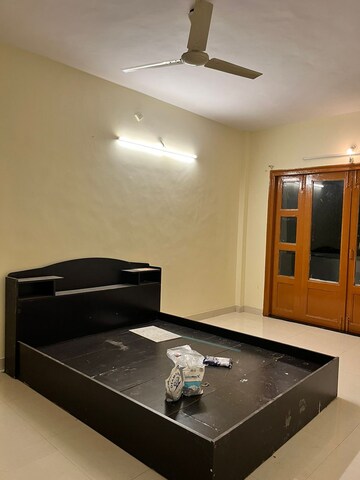 Bedroom in 2 BHK Apartment at Anand Park Koregaon, Koregaon Park – for Rent