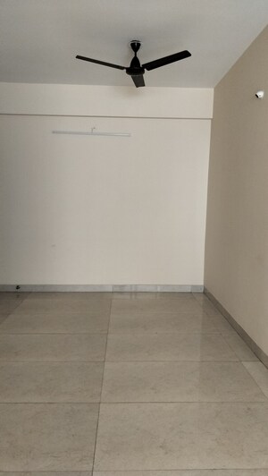 Room in 2 BHK Apartment at Protech Prime, Kahilipara – for Rent