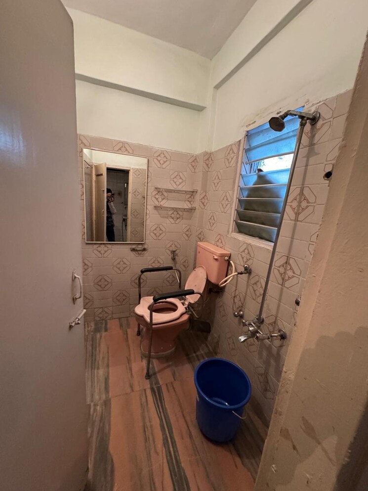 Team Area, mittal-sujata 2 Bedroom 1100 Sq.Ft. Apartment In Bund Garden Road Pune 9110454