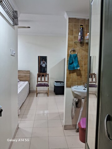 Building Lobby in 2 BHK Apartment at Mittal Sujata, Bund Garden Road – for Rent