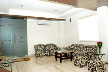 Bedroom in 6 BHK Independent House at The Nest Noida, Sector 31 – for Rent