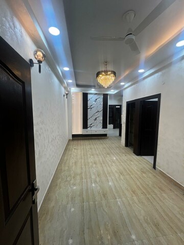 Building Lobby in 2 BHK Builder Floor at Park  Apartments Vaishali, Vaishali Sector 9 – for Sale