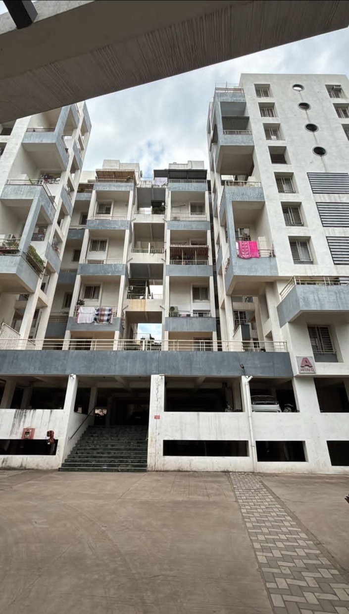 2 BHK Apartment For Rent in Karan Athena